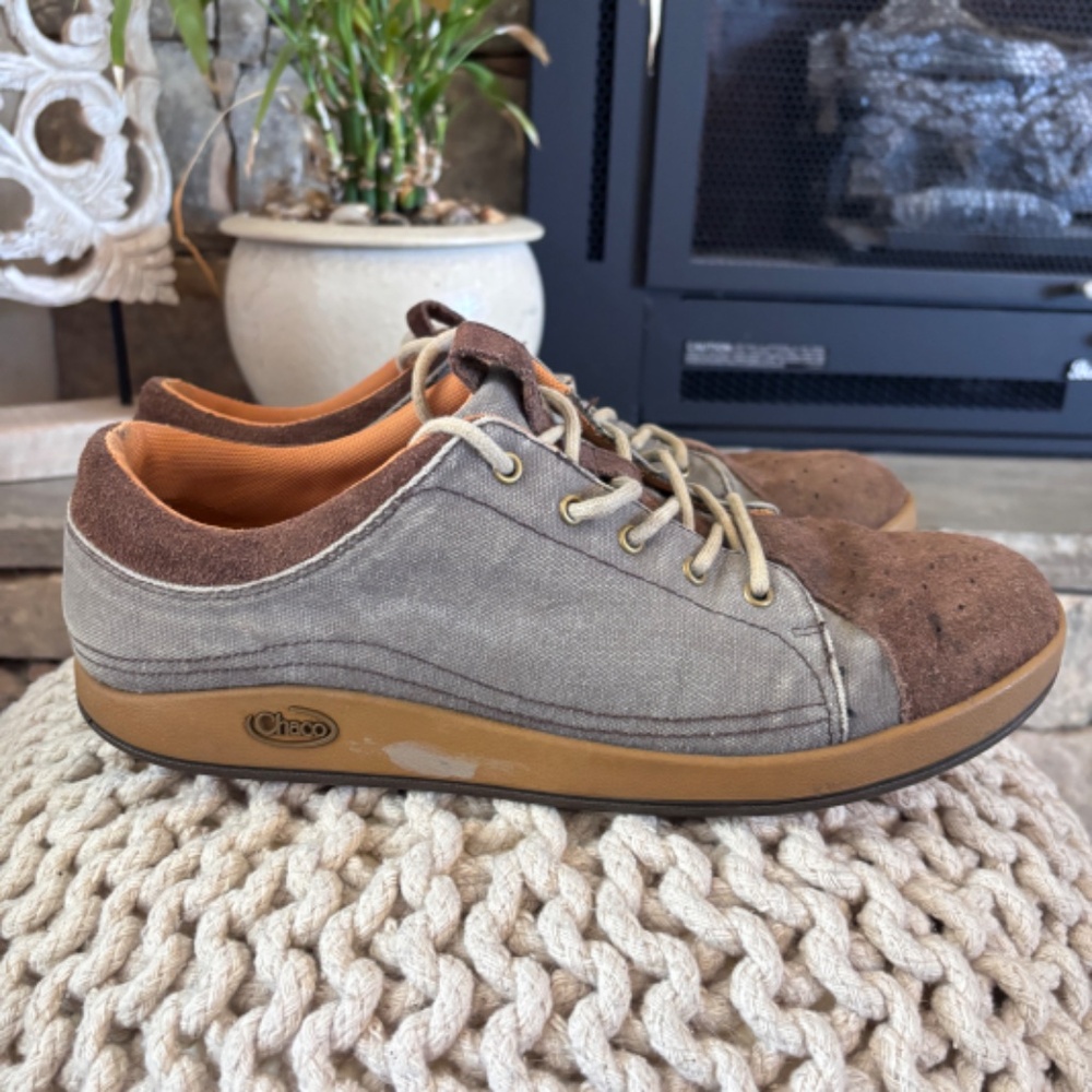 Chaco Men's SZ 11.5 Gray Brown Shoes Suede Canvas Lace Up - Picture 10 of 15